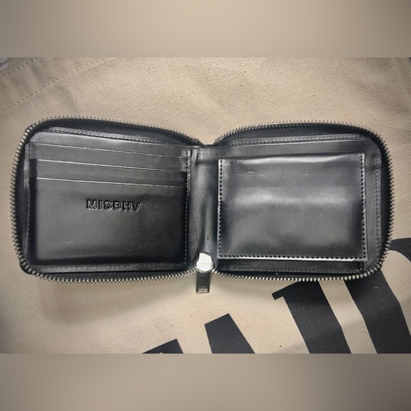MISBHV unisex black leather wallet w. embossed monogram pattern - Picture 5 of 10